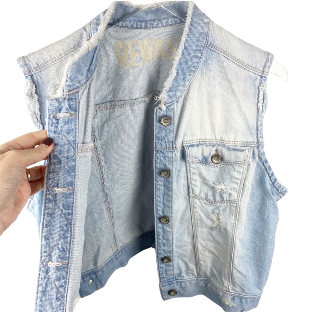 Rewash Vintage Distressed Destroyed Denim Jacket Vest Size Large - Picture 4 of 8